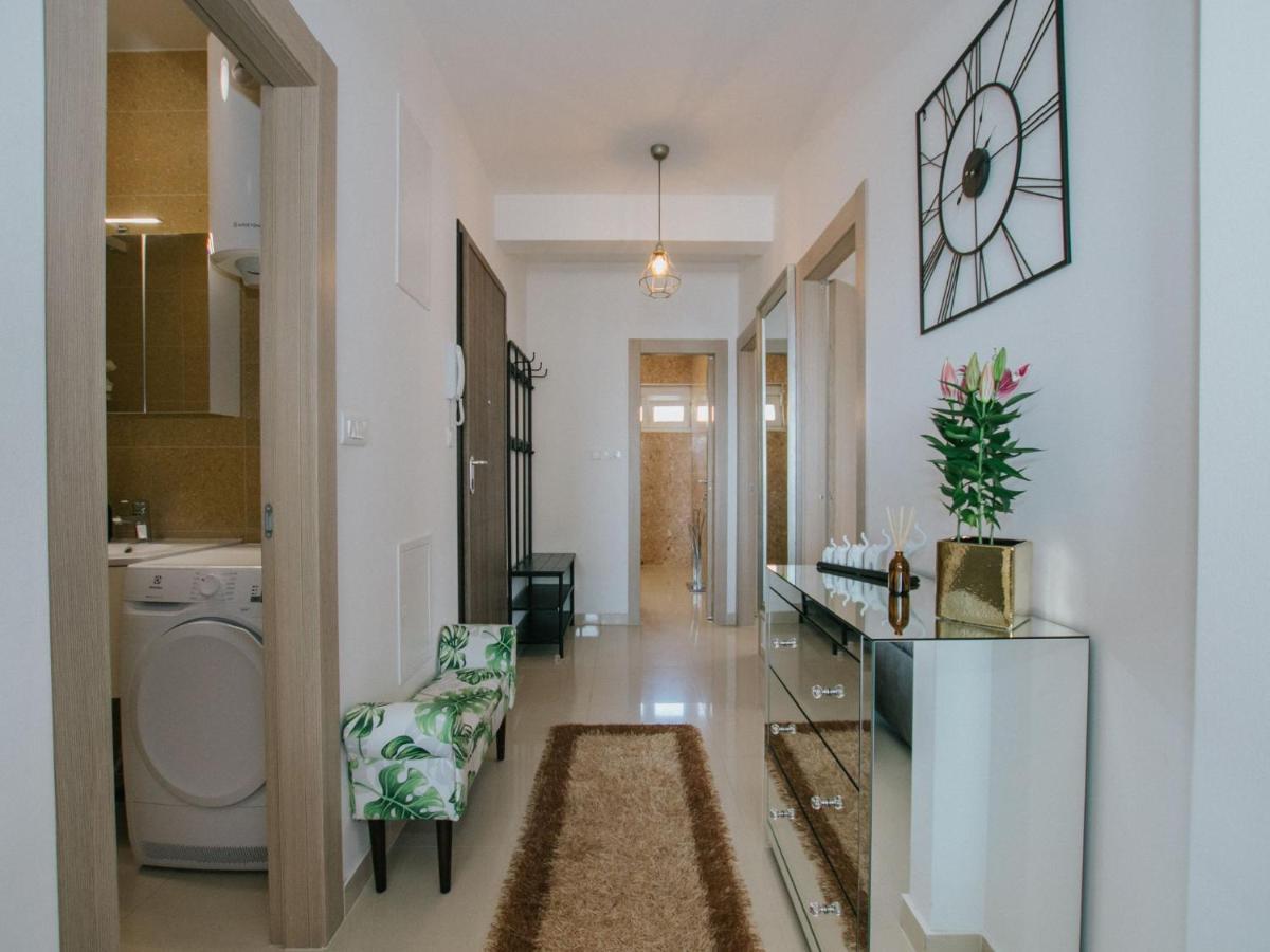 Luxury Apartment Di Trogir Exterior photo